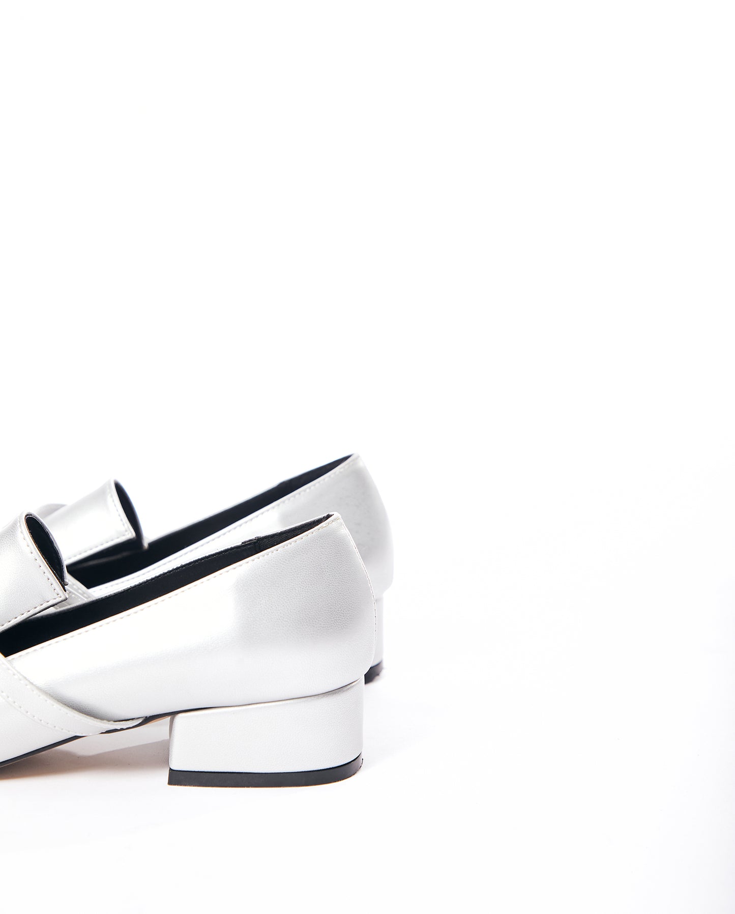 LE-17 Silver Block Heel