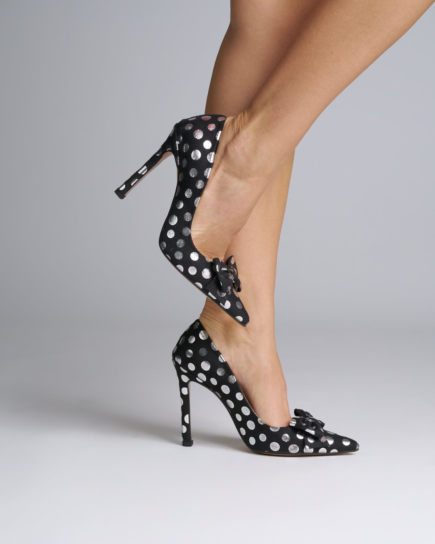 LE-09 Polka Dot